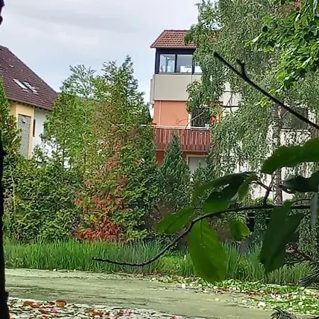 3 Zi-wohnung In Idyllischer Lage Апартаменты *