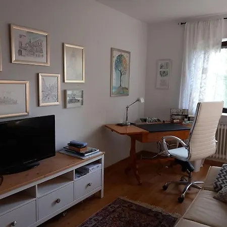 Апартаменты 3 Zi-wohnung In Idyllischer Lage *