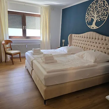 3 Zi-wohnung In Idyllischer Lage Апартаменты *